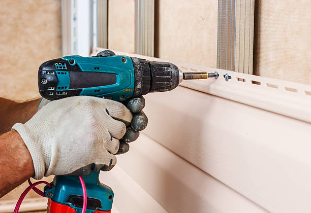 Best Engineered Wood Siding  in Mauston, WI
